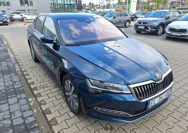 Skoda Superb cena 185900 przebieg: 3000, rok produkcji 2023 z Krzanowice małe 154